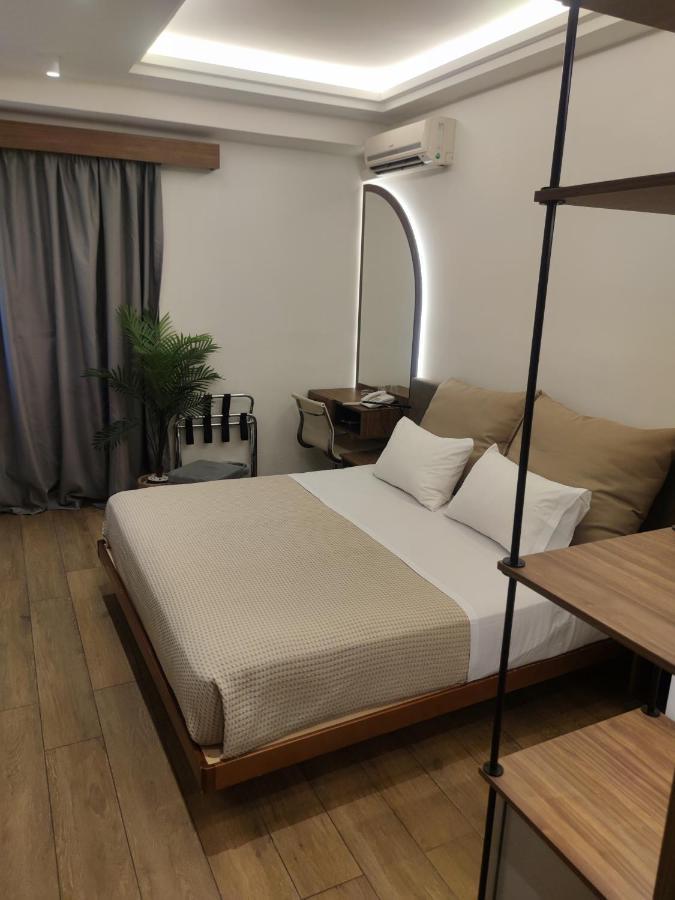 Adonis City Hotel 파트라 외부 사진